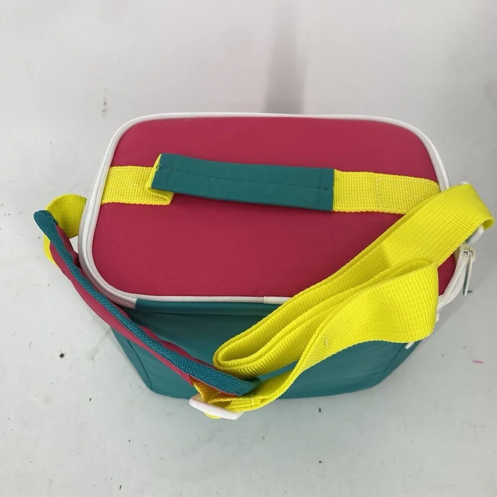 Igloo 00065479 Cooler Bag Retro Square Lunch Insulated Soft Shell Beach Cooler